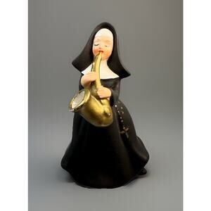 Napcoware Nun Playing Saxophone Figurine 7129 Made in Taiwan Black Habit VTG